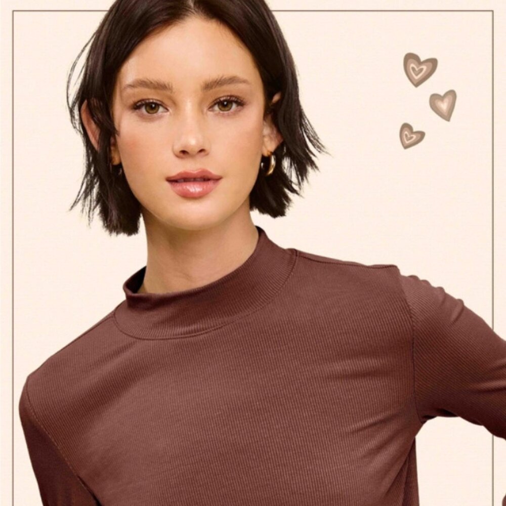 Stretchy Ribbed Long Sleeve Mock Neck Basic Top